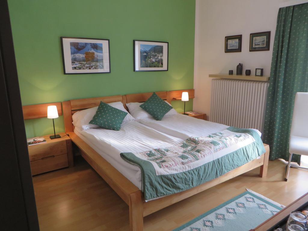 Haus Erika Bad Gastein B & B Buitenkant foto