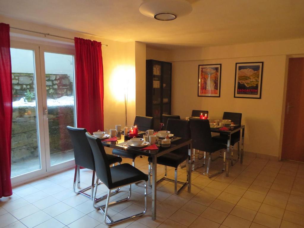 Haus Erika Bad Gastein B & B Buitenkant foto